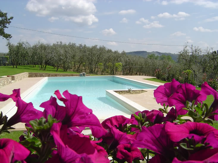 Farmhouse with swimming pool Tuscany